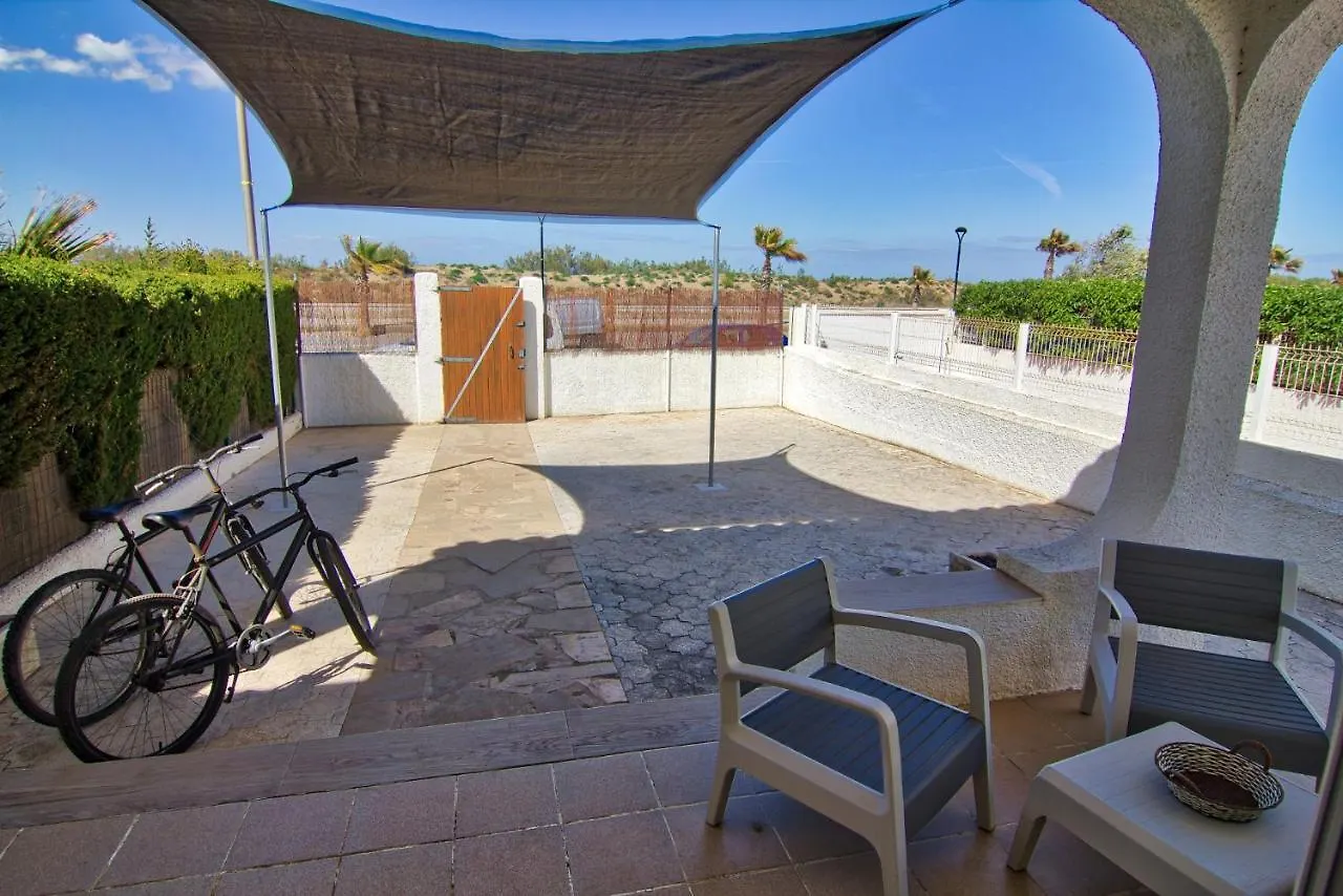 Hébergement de vacances Villa Casa Albina à Riumar Espagne