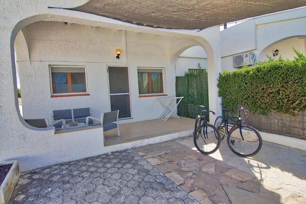 Villa Casa Albina à Riumar 0*,